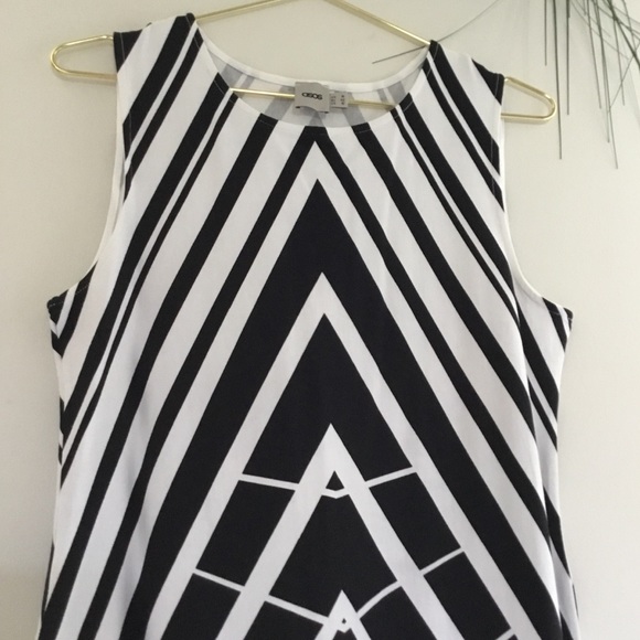 🖤🤍ASOS Body Conscious Dress in Graphic Print - Picture 2 of 8